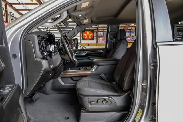 Used 2024 Chevrolet Silverado 2500 LT AWD/4WD image 36