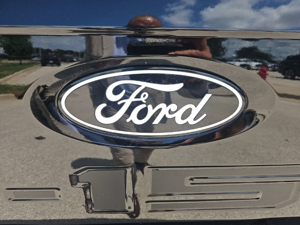Used 2024 Ford F150 Lariat w/ Equipment Group 502A High AWD/4WD image 16