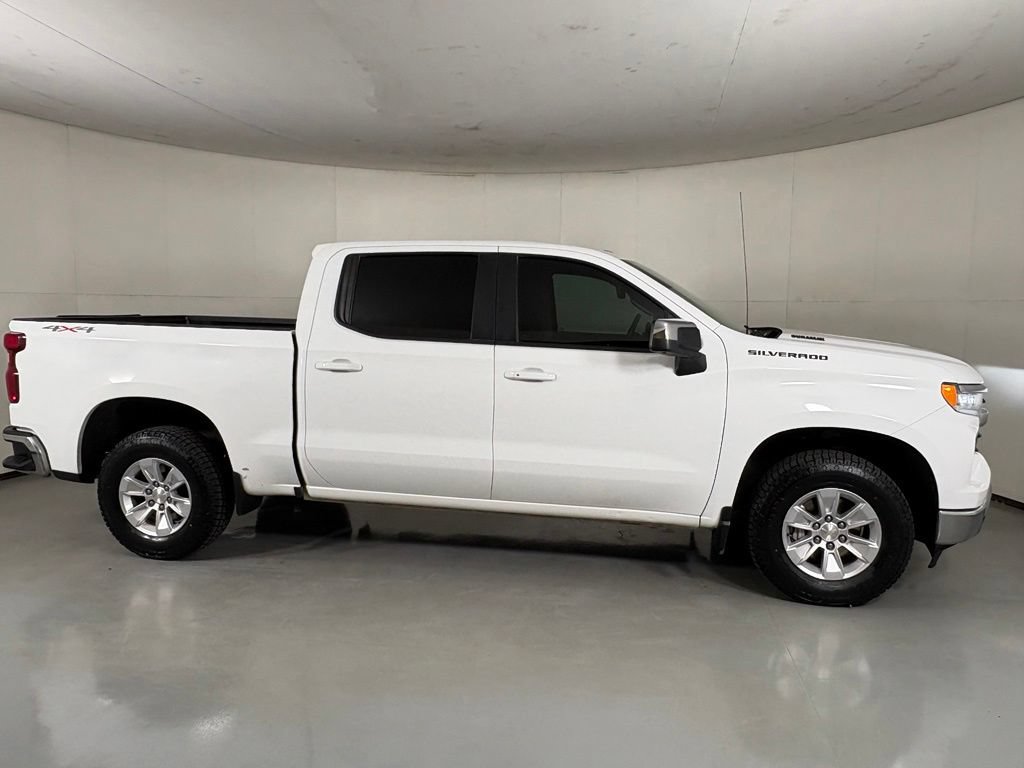 Certified 2022 Chevrolet Silverado 1500 LT w/ Protection Package AWD/4WD image 11
