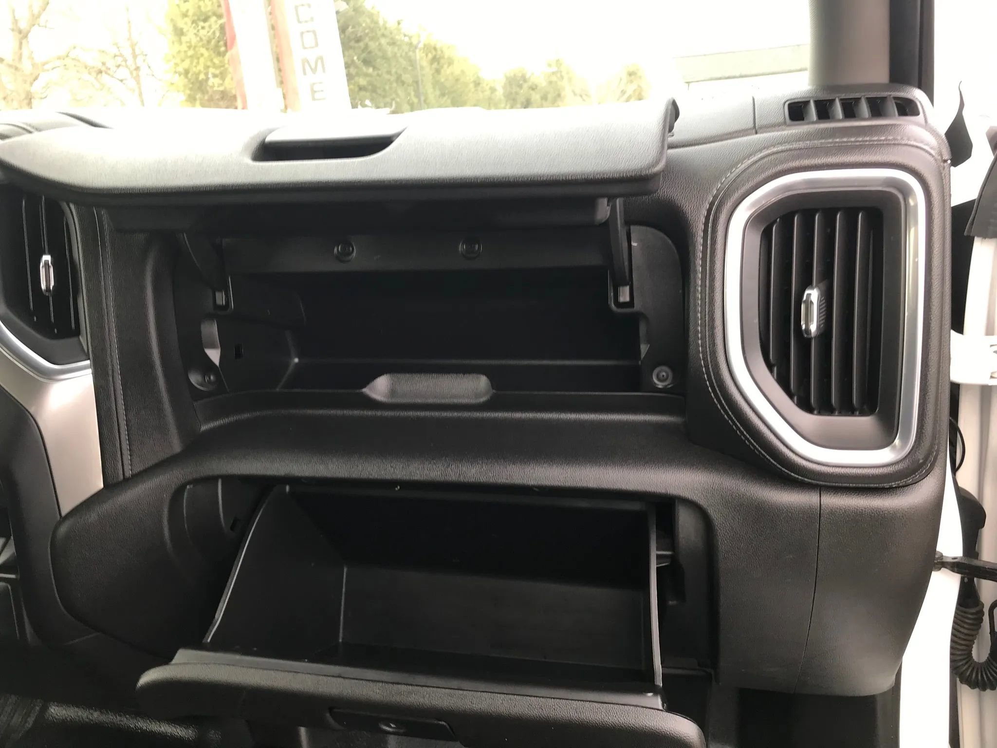 Used 2022 Chevrolet Silverado 3500 LT w/ Convenience Package image 47