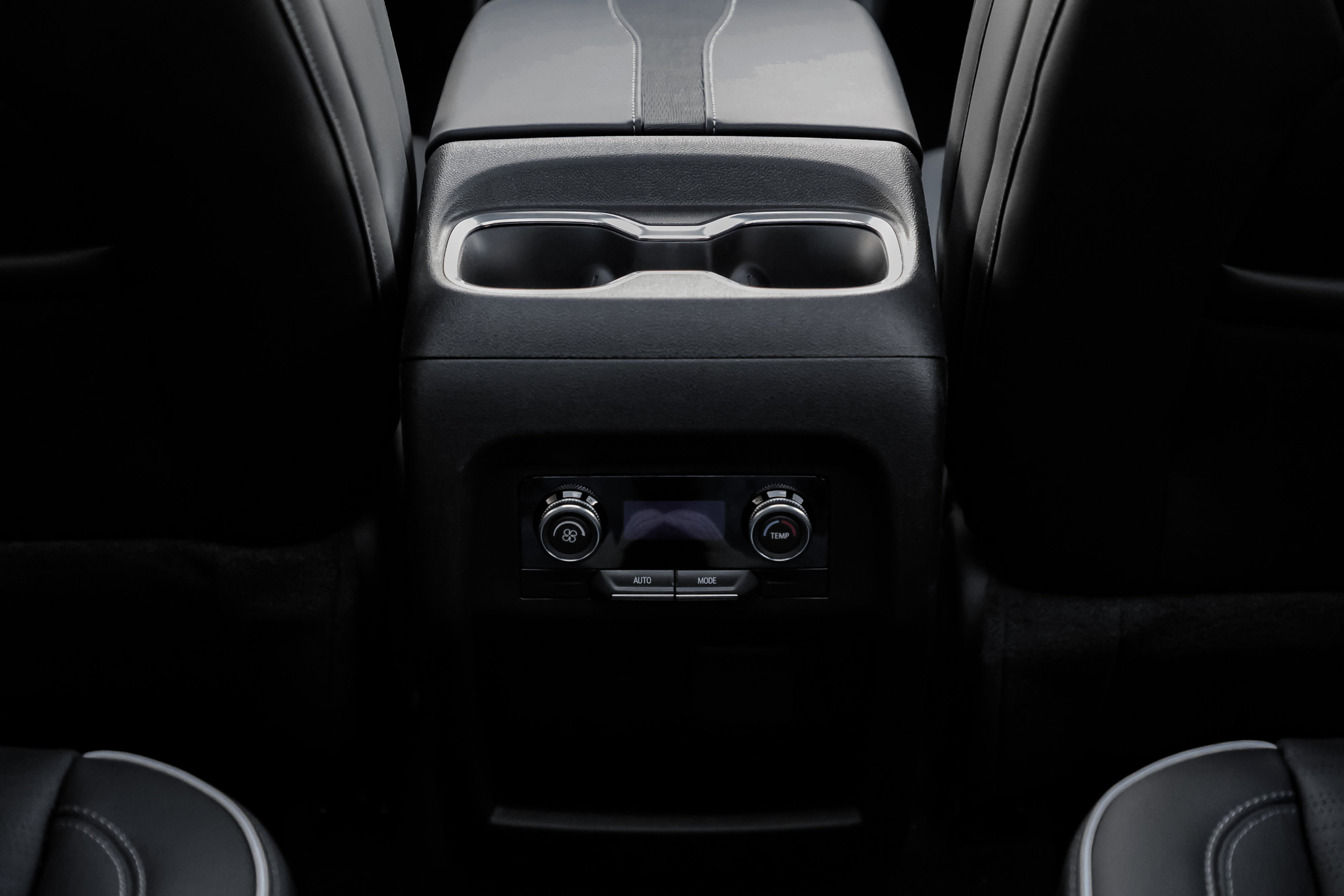 New 2026 Buick Enclave Sport Touring w/ Power Package image 21