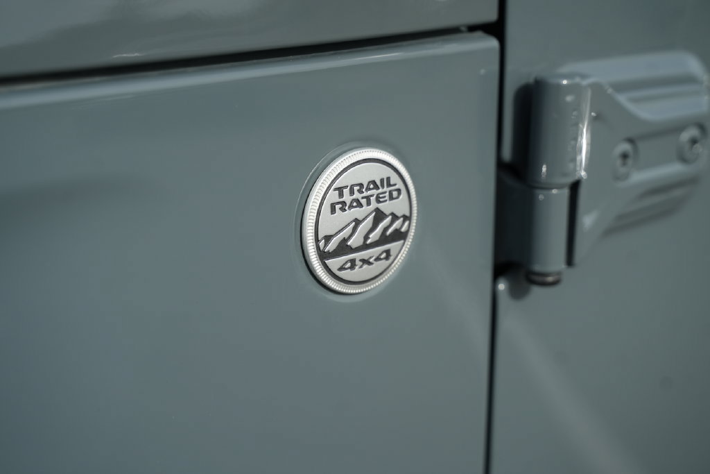 Used 2024 Jeep Wrangler Unlimited Sahara w/ Safety Group AWD/4WD image 42