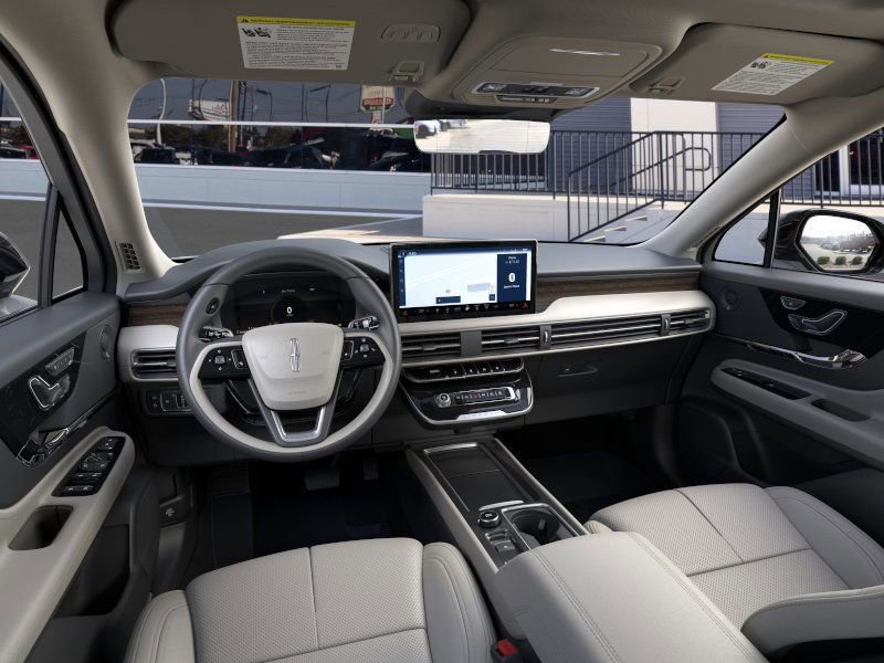 New 2025 Lincoln Corsair Grand Touring w/ Equipment Group 302A image 9