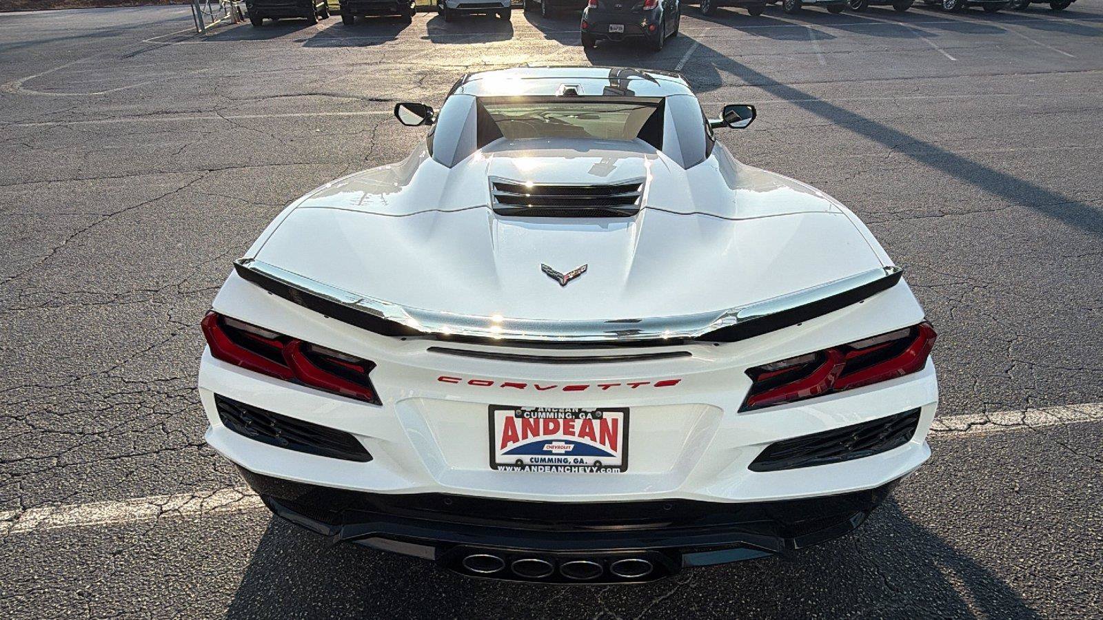 Used 2024 Chevrolet Corvette Z06 RWD image 10