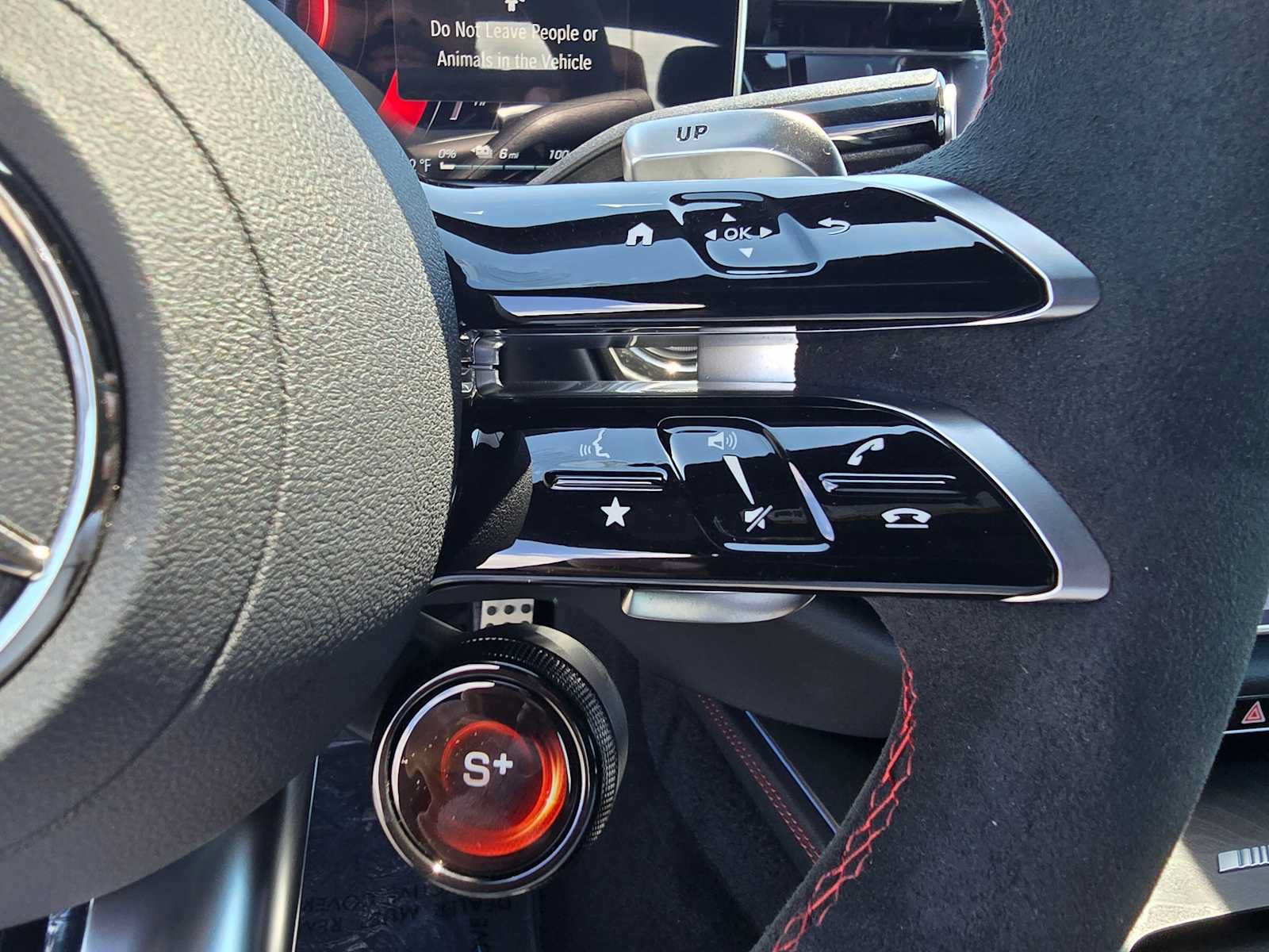 New 2026 Mercedes-Benz E 53 AMG e 4MATIC Sedan image 36