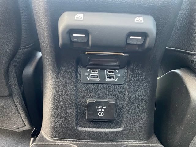 Used 2025 Jeep Gladiator Mojave w/ Convenience Group AWD/4WD image 44