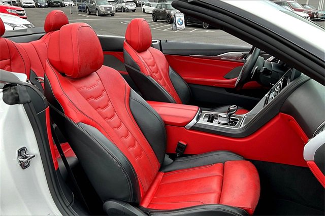 Used 2023 BMW 840i Convertible w/ M Sport Professional Package image 7