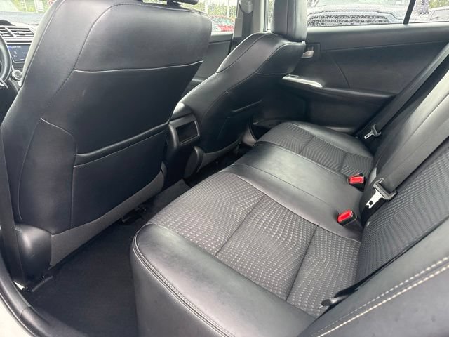 Used 2012 Toyota Camry SE FWD image 15