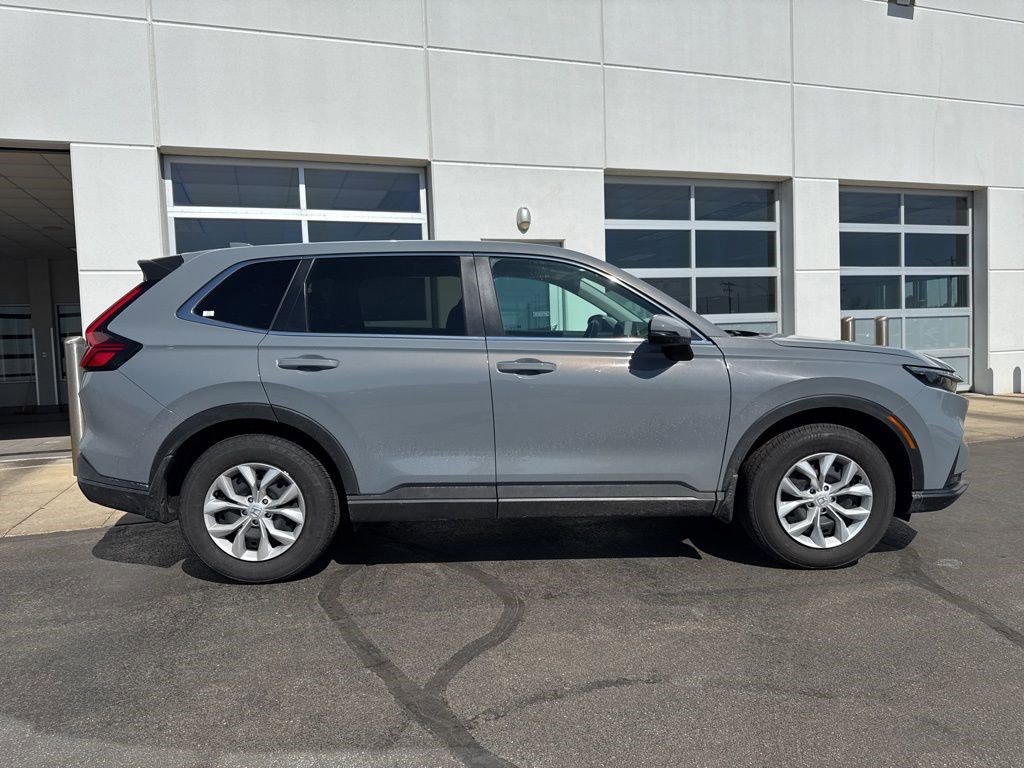 Certified 2025 Honda CR-V LX image 3