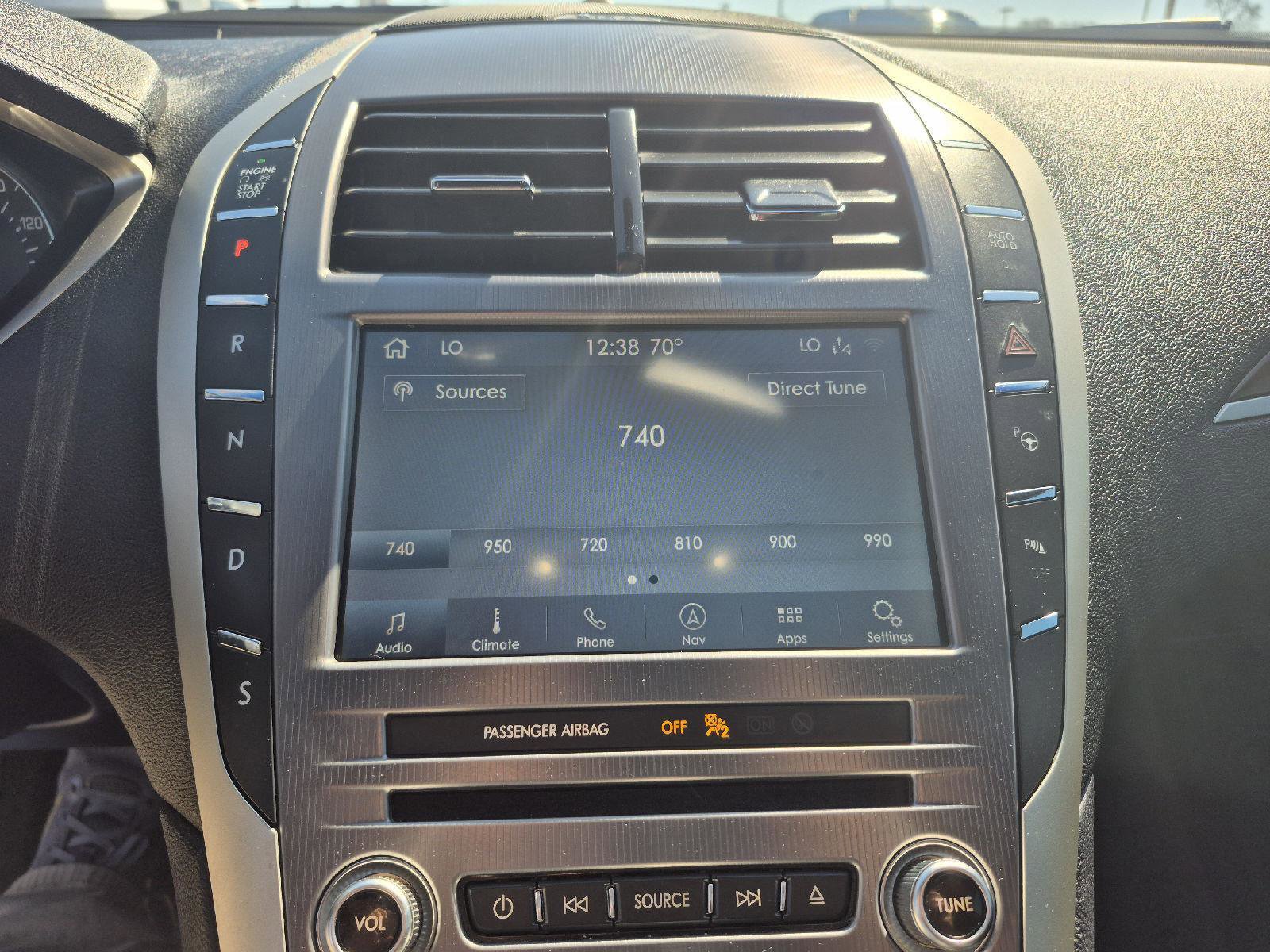 Used 2020 Lincoln MKZ Reserve w/ Elements Package image 17