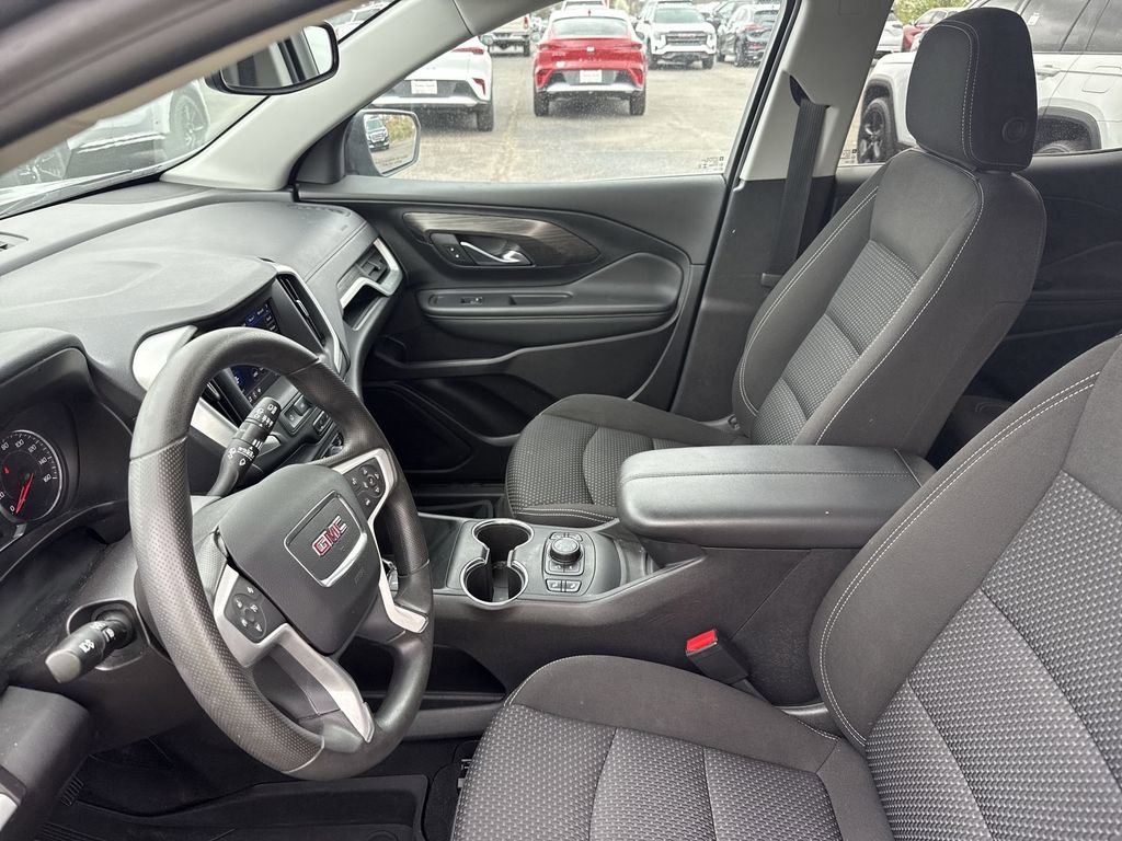 Certified 2024 GMC Terrain SLE w/ Driver Convenience Package image 15