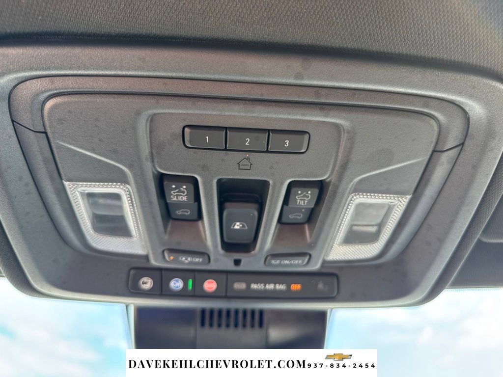 Used 2025 Chevrolet Silverado 1500 High Country w/ High Country Premium Package AWD/4WD image 14