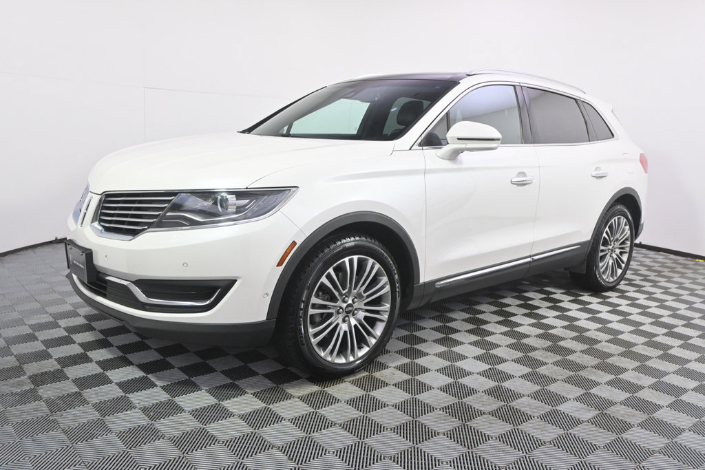Used 2018 Lincoln MKX Reserve AWD/4WD image 2
