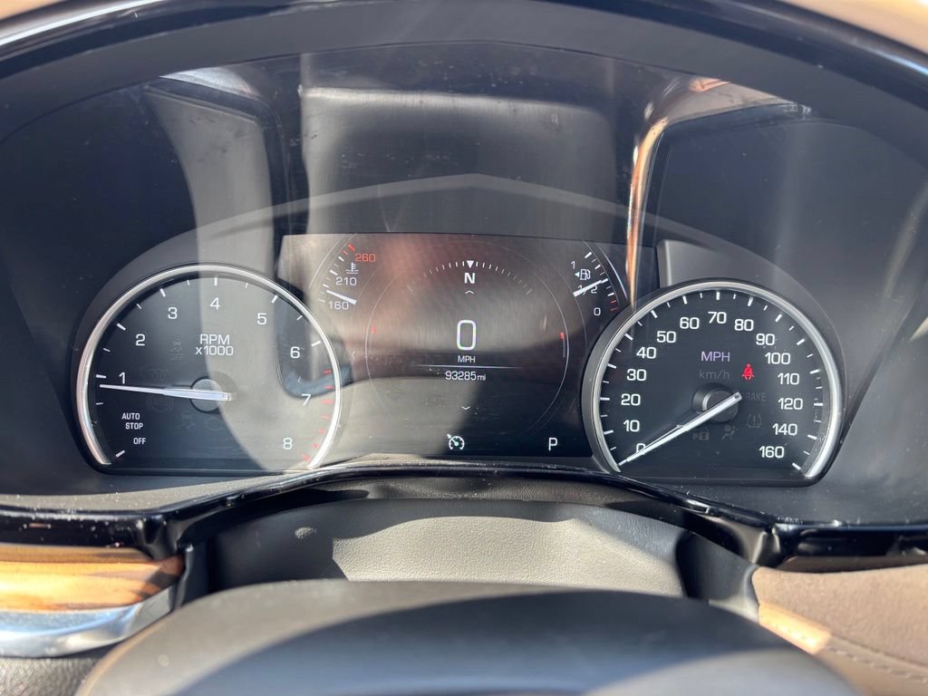 Used 2018 Cadillac XT5 Platinum AWD/4WD image 27