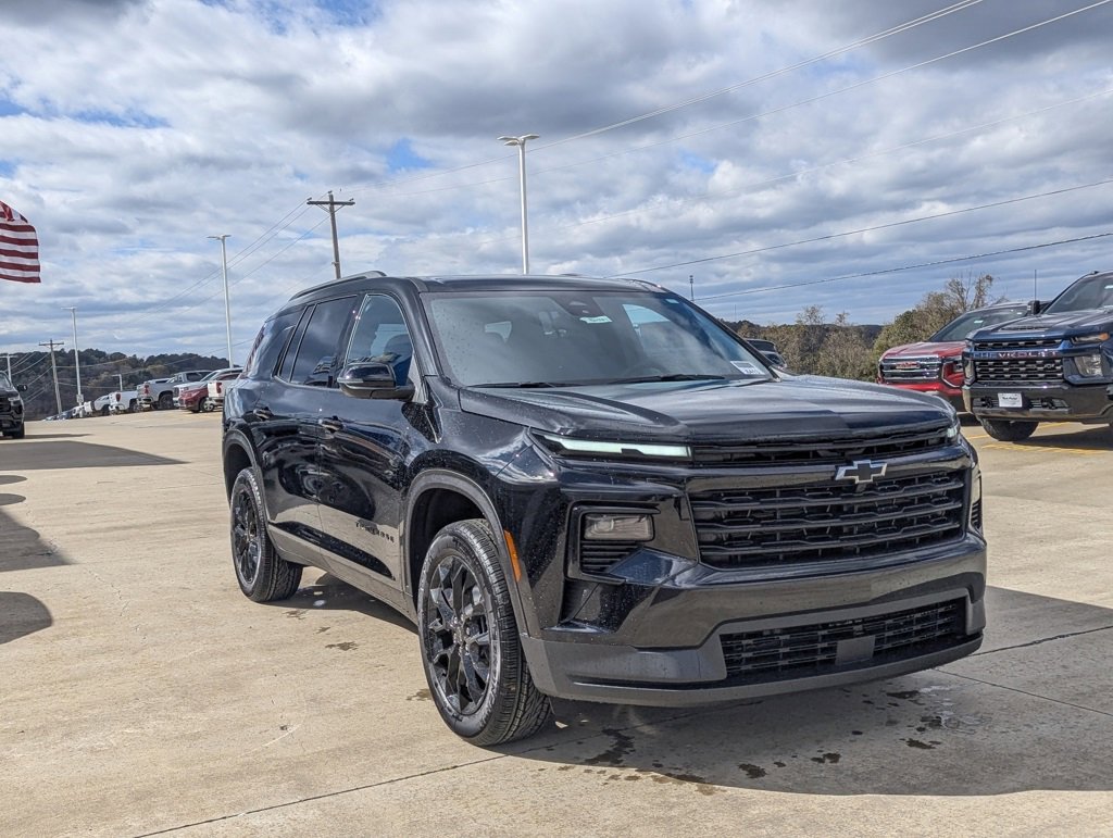 New 2026 Chevrolet Traverse LT w/ Midnight/Sport Edition image 5