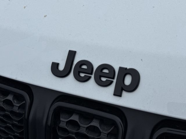 Used 2023 Jeep Compass Latitude w/ Convenience Group AWD/4WD image 29