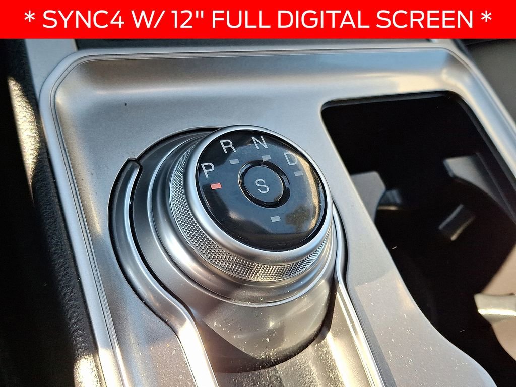 Used 2023 Ford Edge SEL image 14