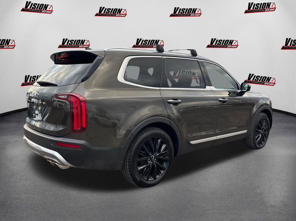 Used 2022 Kia Telluride SX w/ SX Prestige Package image 5