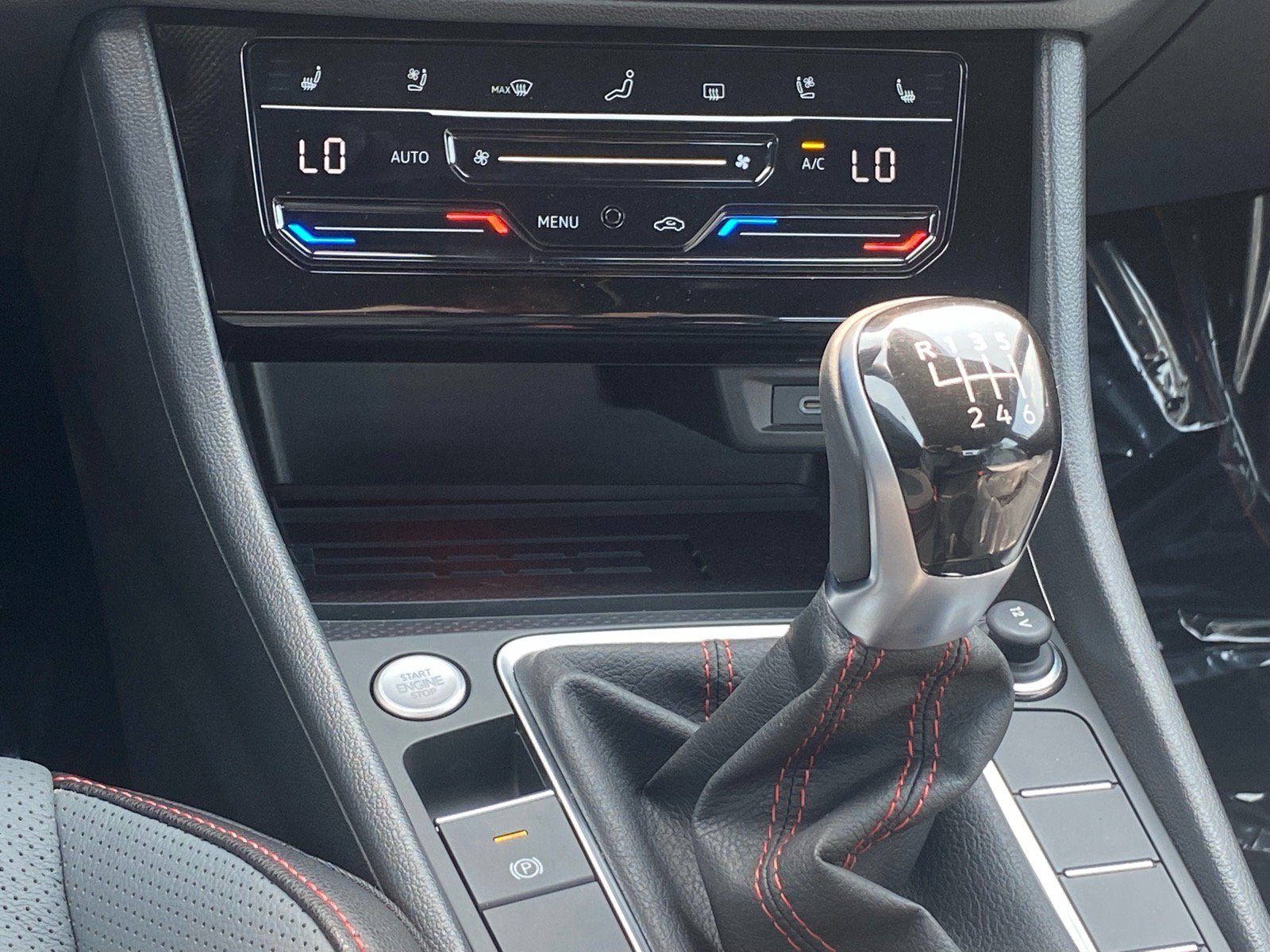 New 2026 Volkswagen Jetta GLI Autobahn FWD image 6