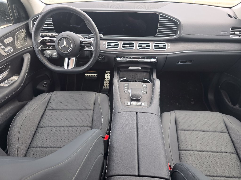 Certified 2026 Mercedes-Benz GLS 450 4MATIC image 23