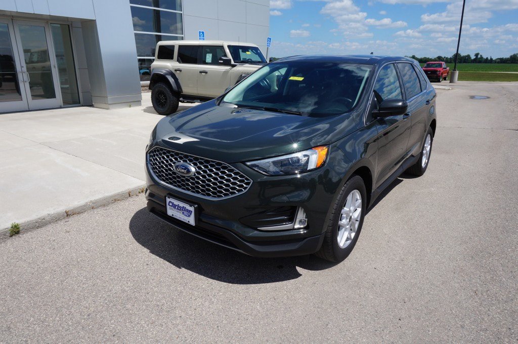 Used 2023 Ford Edge SEL w/ Convenience Package AWD/4WD image 8
