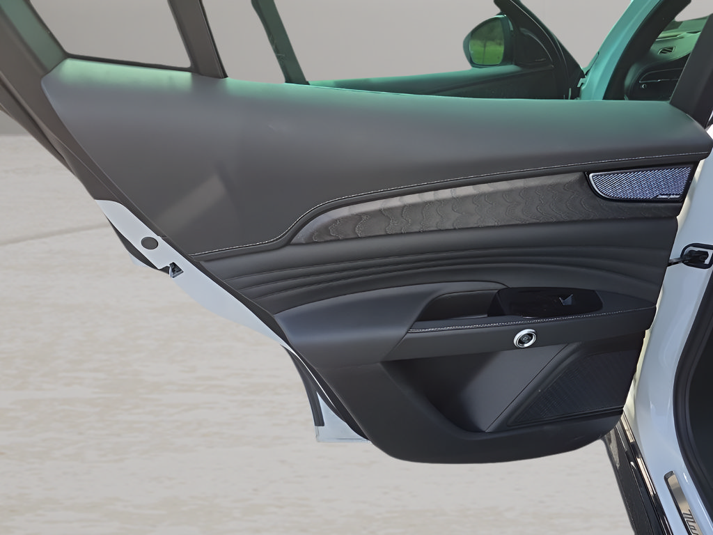 New 2025 Maserati Grecale Modena AWD/4WD image 21
