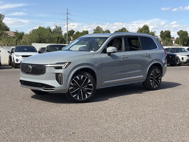 New 2027 Volvo XC90 B5 Plus AWD/4WD image 2