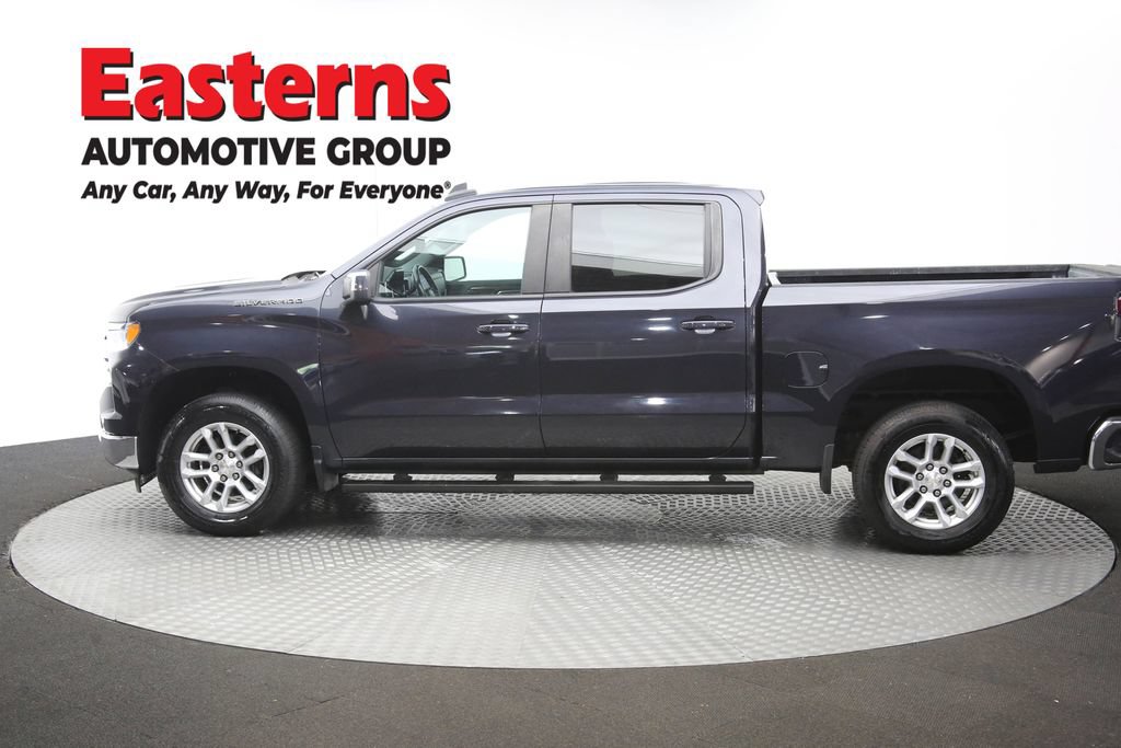 Used 2022 Chevrolet Silverado 1500 LT AWD/4WD image 60
