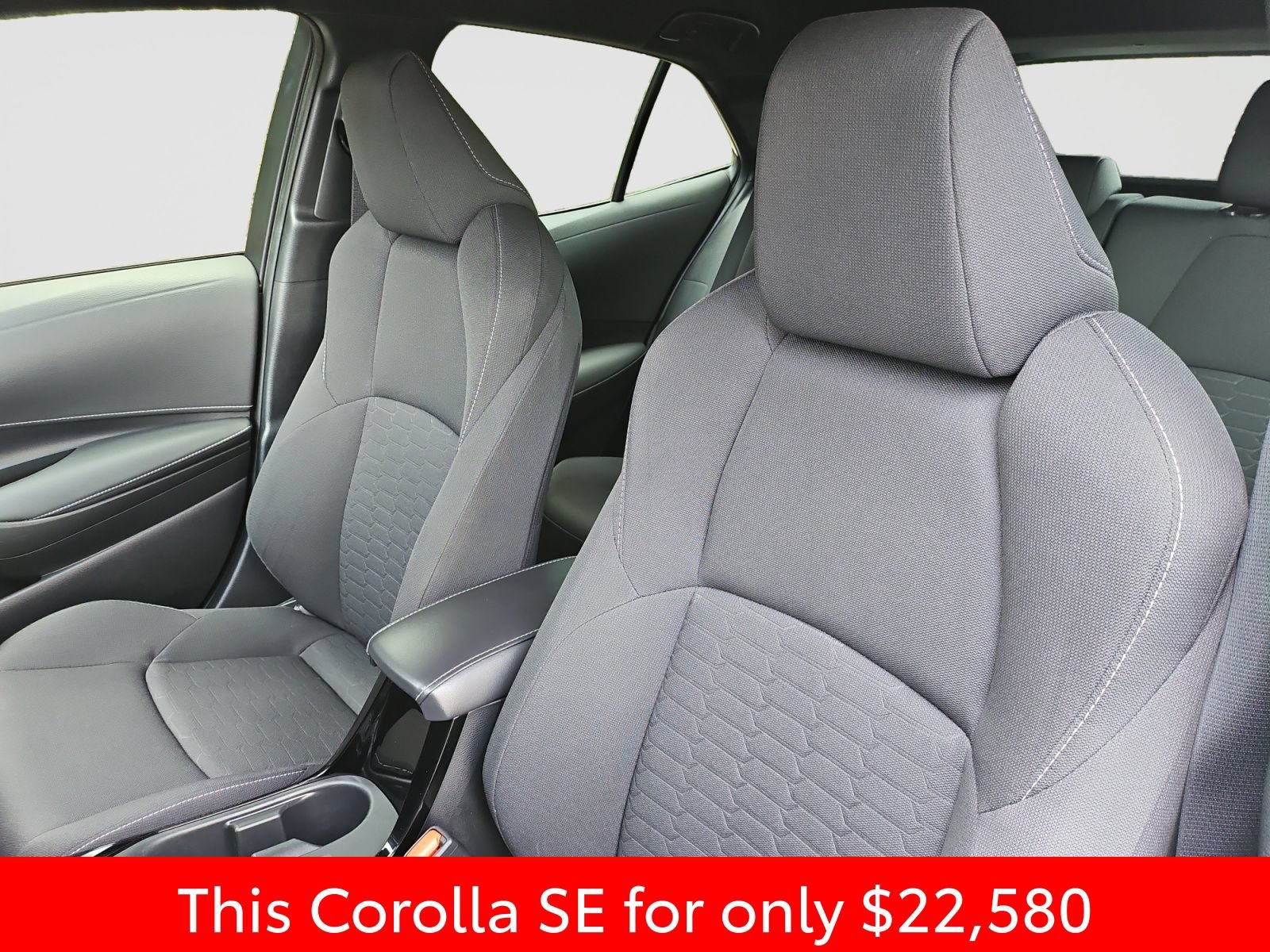Used 2023 Toyota Corolla SE FWD image 23