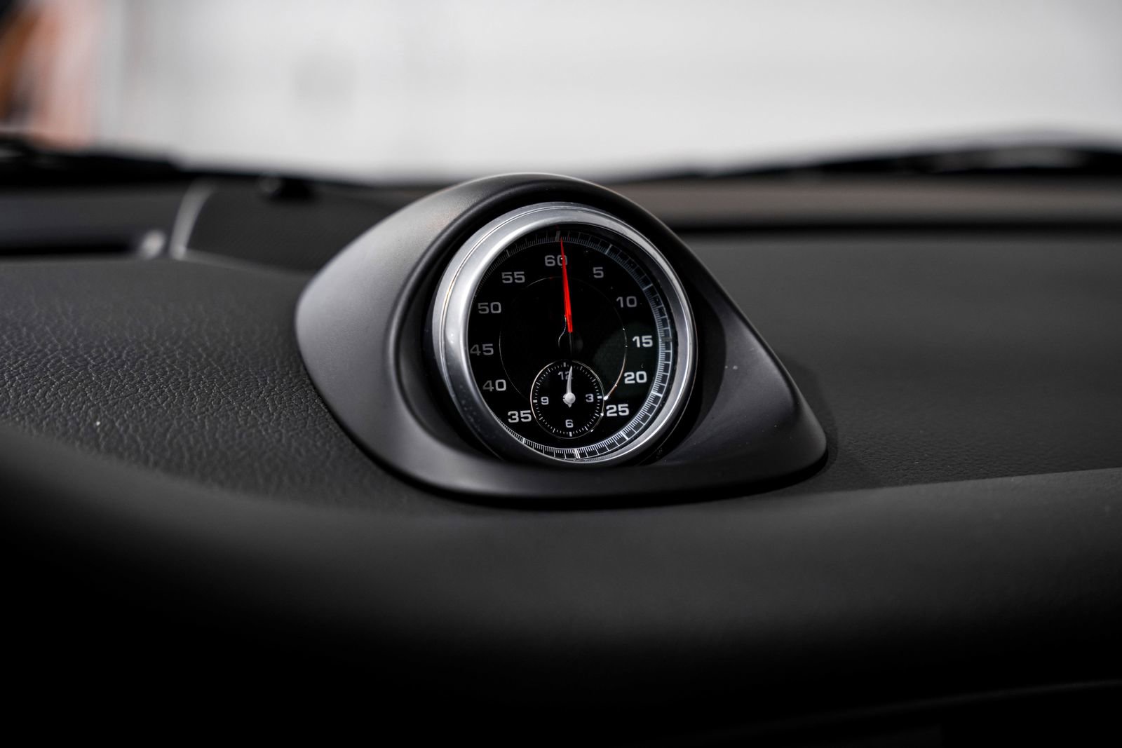Used 2009 Porsche 911 Carrera RWD image 12