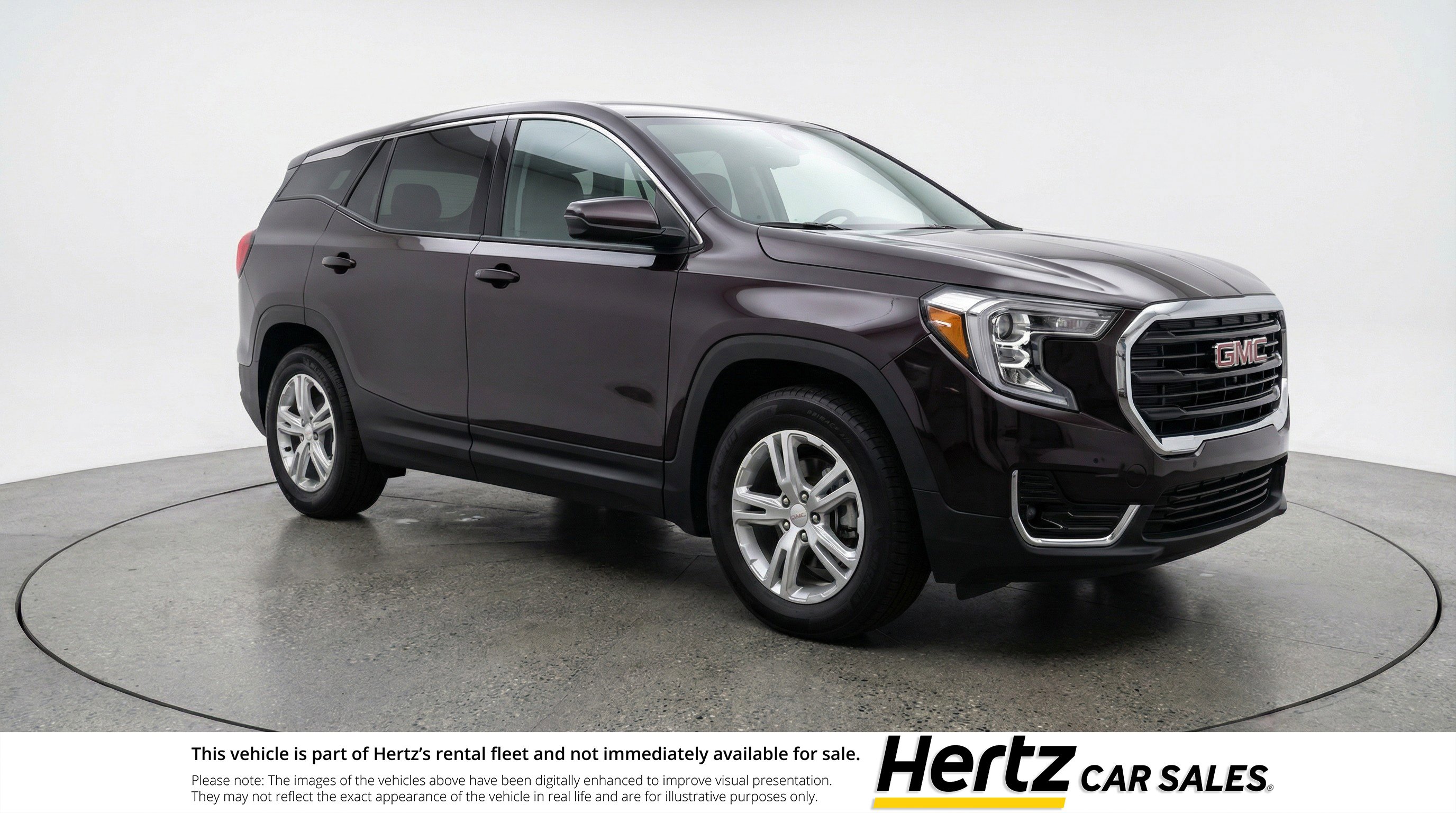 Used 2024 GMC Terrain SLE FWD image 1