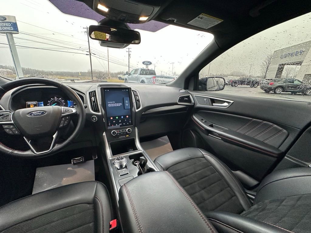 Used 2024 Ford Edge ST-Line image 15