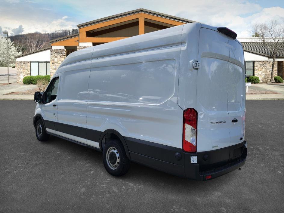 New 2024 Ford Transit 350 148 High Roof Extended RWD image 7