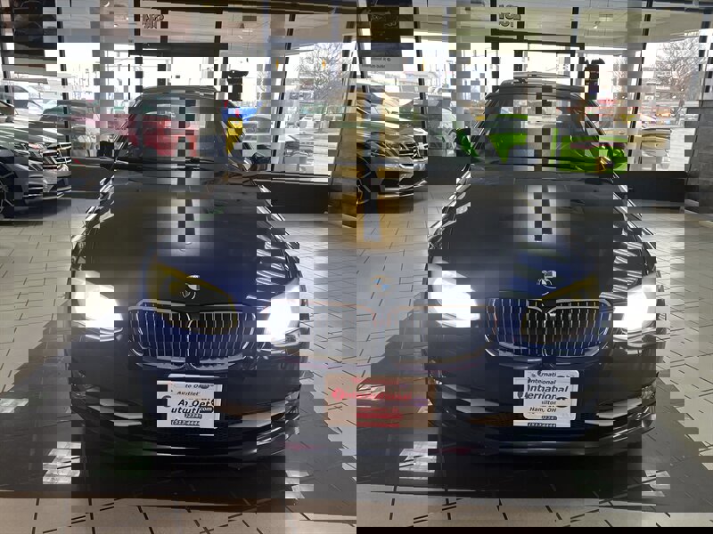 Used 2011 BMW 328i Coupe image 3