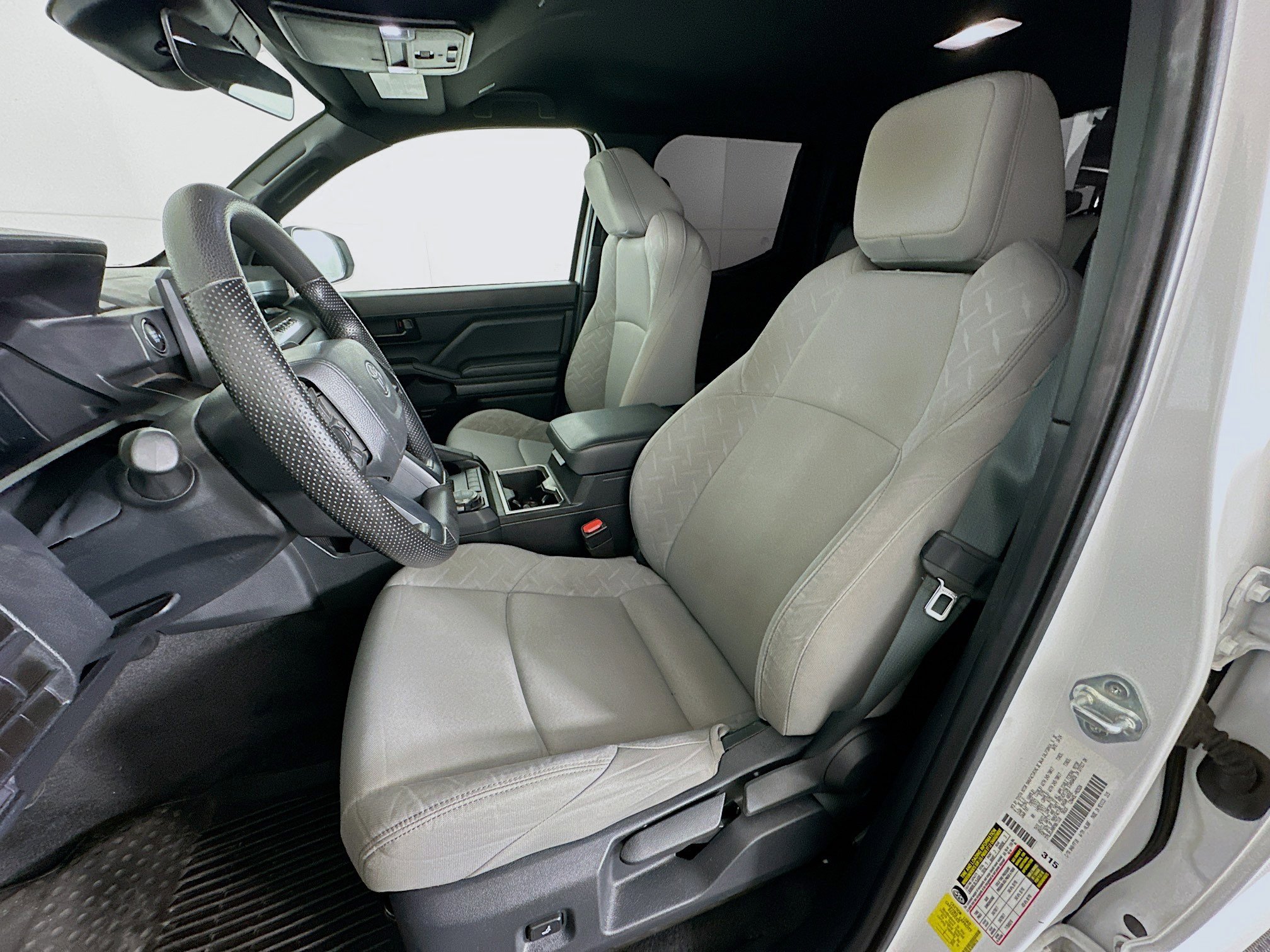 Used 2024 Toyota Tacoma SR5 image 13