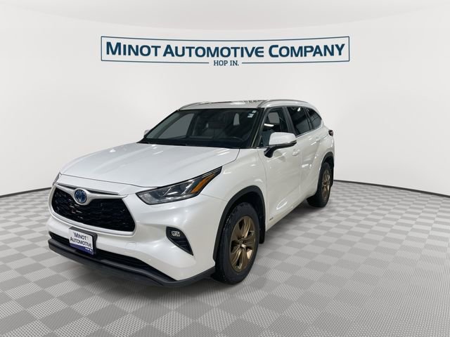 Used 2023 Toyota Highlander Bronze Edition AWD/4WD image 4