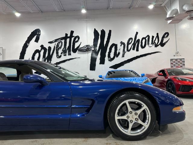 Used 2004 Chevrolet Corvette Coupe w/ Preferred Equipment Group image 5