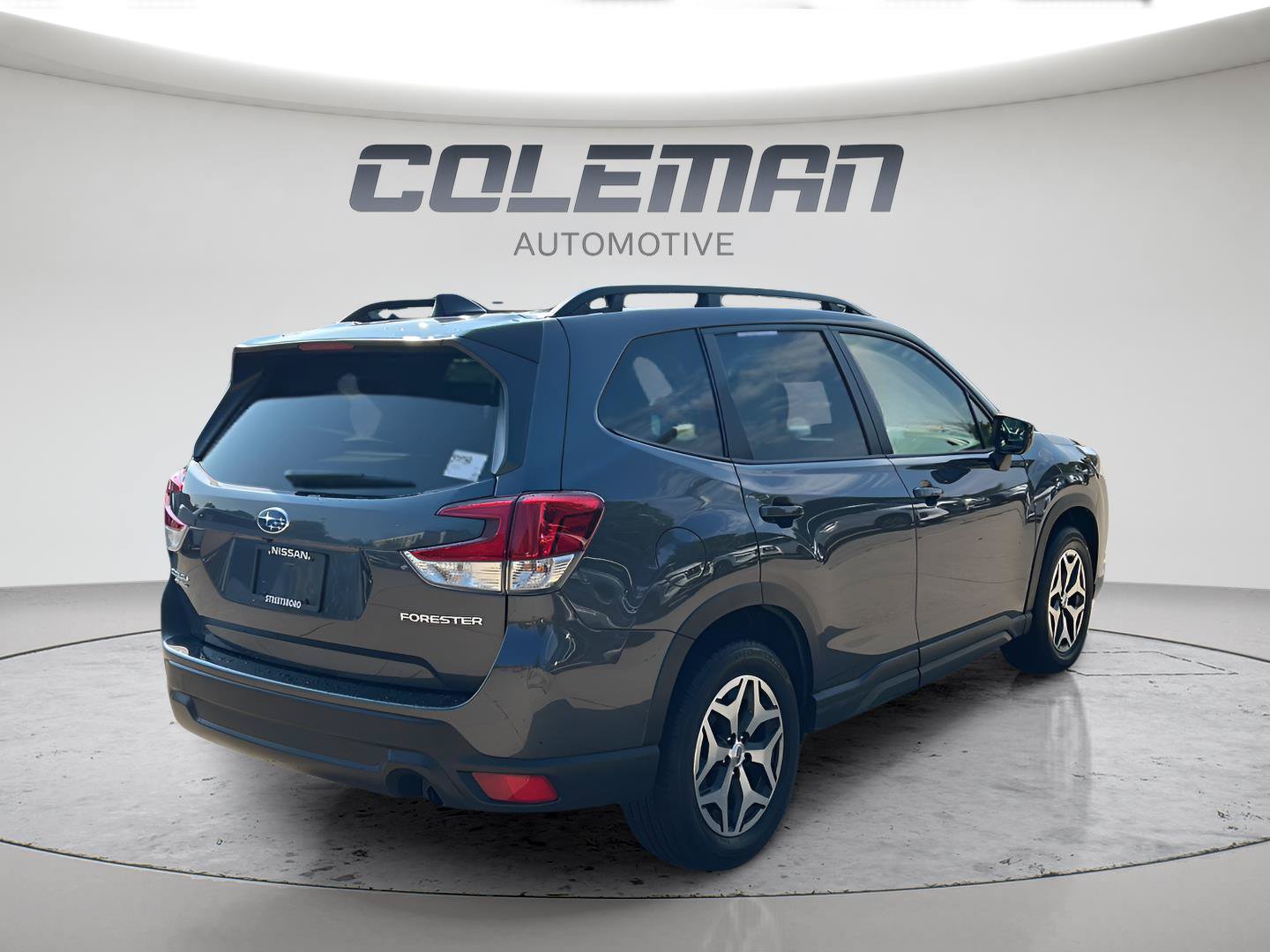 Used 2024 Subaru Forester Premium AWD/4WD image 3