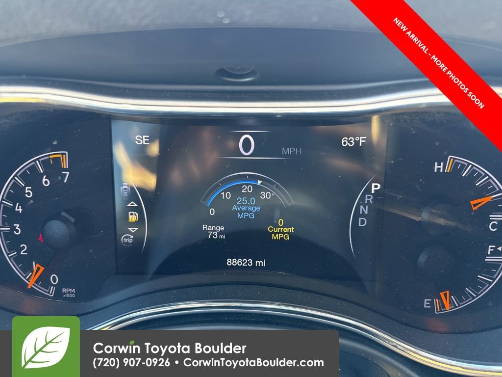 Used 2019 Jeep Grand Cherokee Limited w/ Luxury Group II AWD/4WD image 9