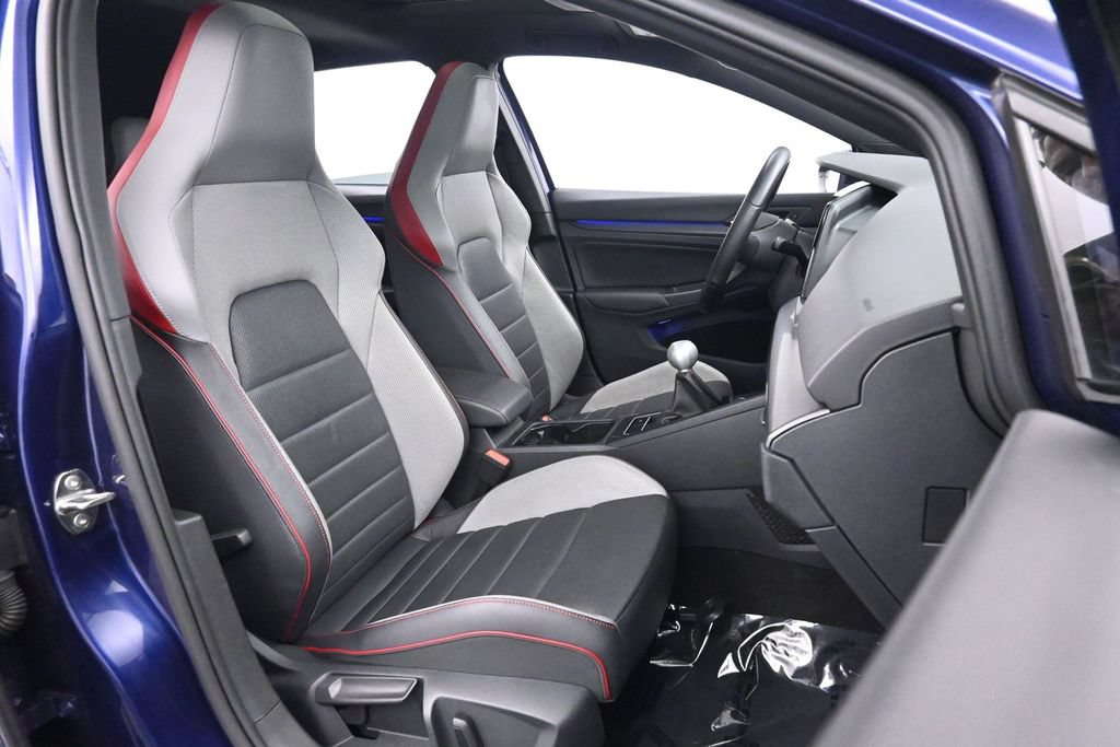 Used 2022 Volkswagen GTI SE FWD image 24