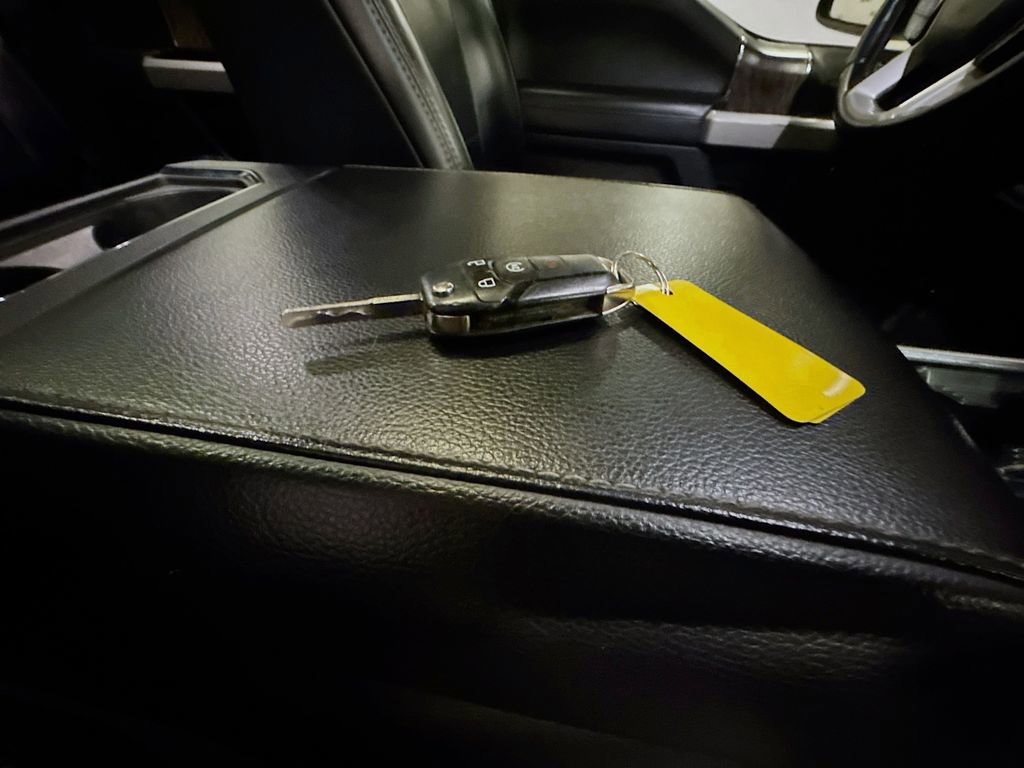 Used 2019 Ford F250 Lariat image 42