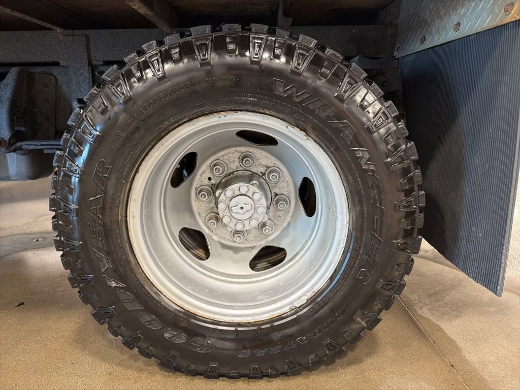 Used 2016 GMC Sierra 3500 4x4 Regular Cab w/ Sierra Convenience Package image 15