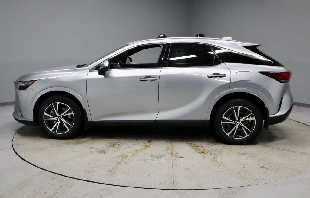 Used 2024 Lexus RX 350 Premium w/ Accessory Package (Z1) image 8