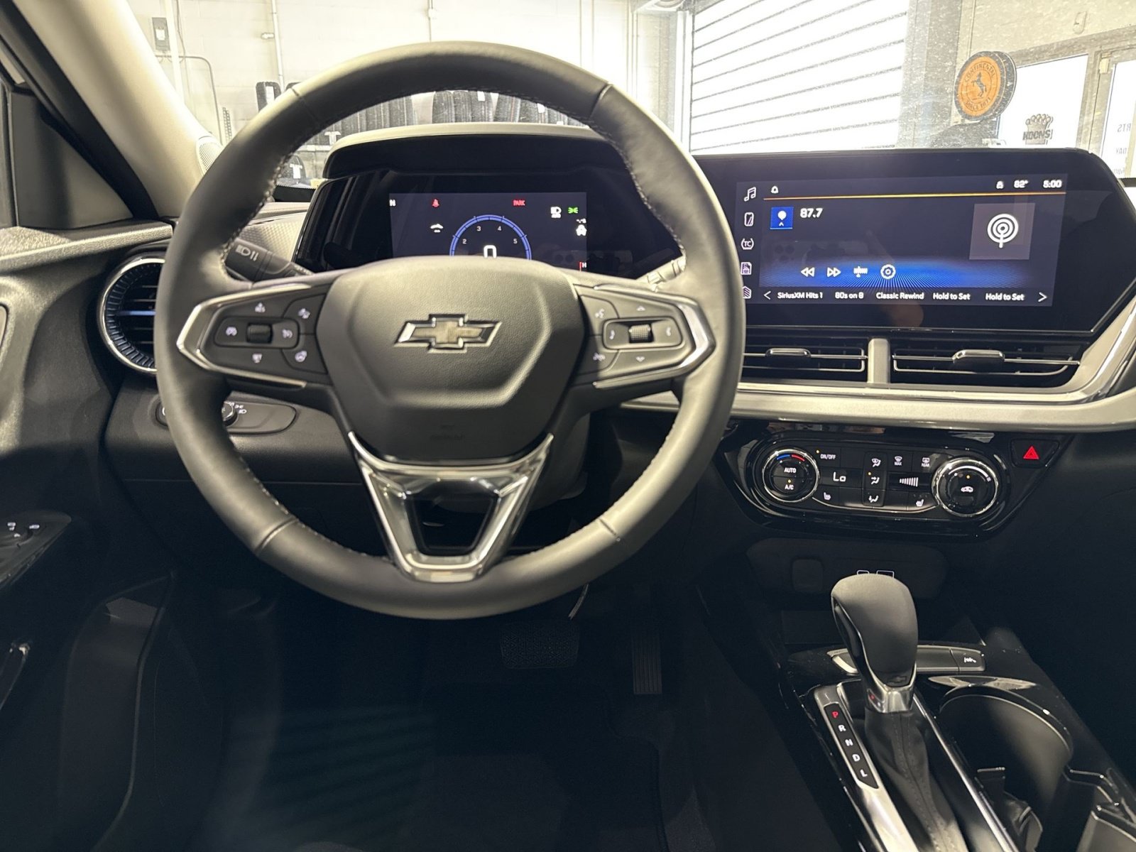 New 2026 Chevrolet Trax LT w/ Driver Confidence Package FWD image 27