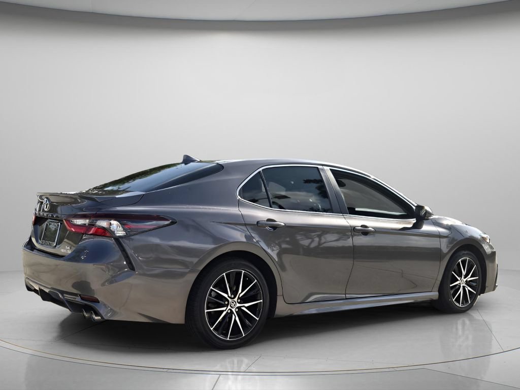Used 2024 Toyota Camry SE w/ Convenience Package FWD image 6