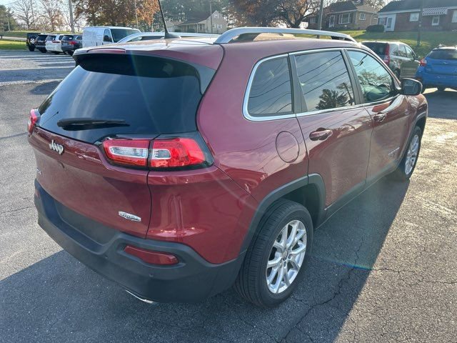 Used 2017 Jeep Cherokee Latitude w/ Safety/Convenience Group image 12