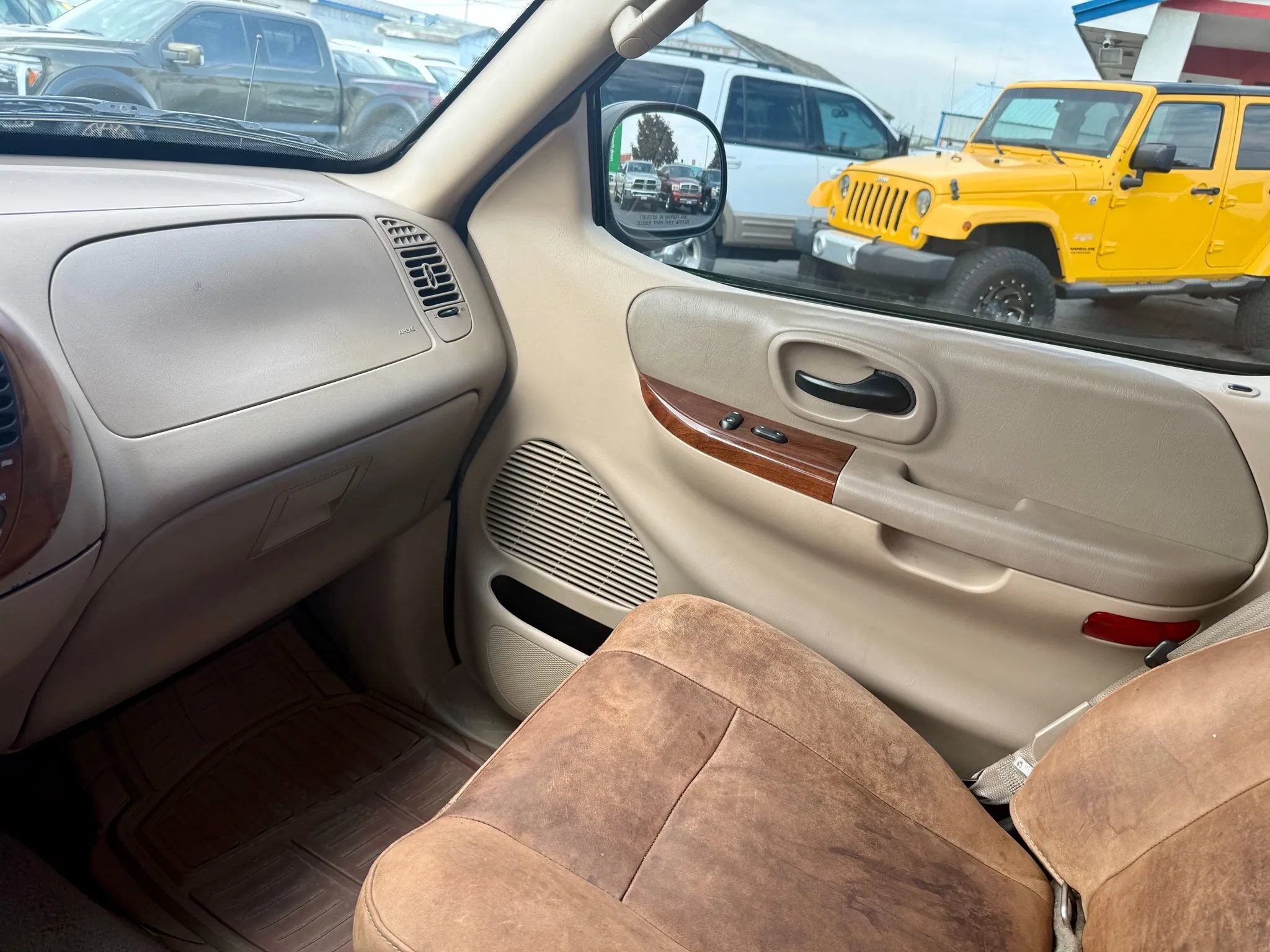 Used 2003 Ford F150 King Ranch image 12