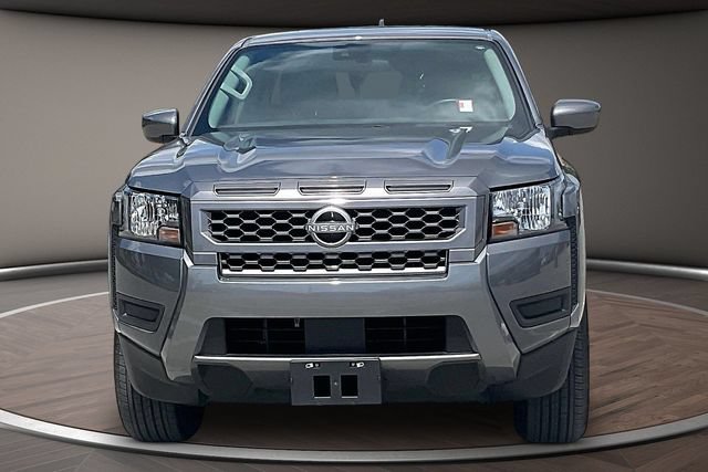 Used 2025 Nissan Frontier SV RWD image 3