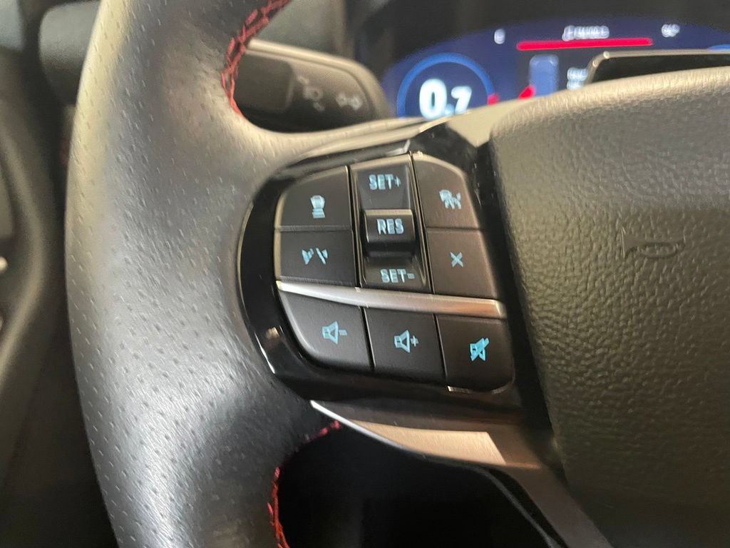 Used 2025 Ford Explorer ST-Line RWD image 12