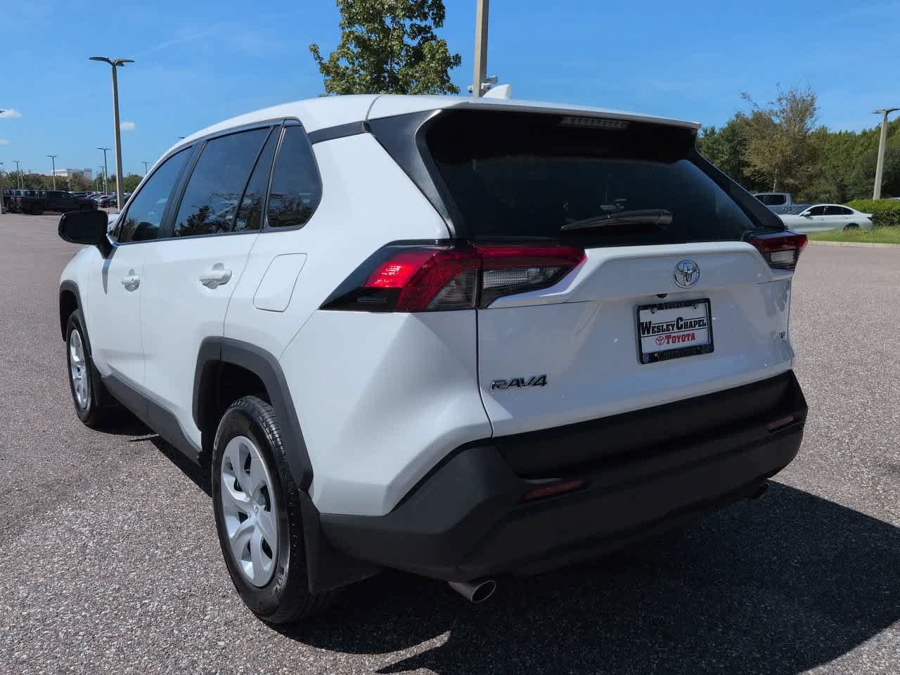 Used 2025 Toyota RAV4 LE FWD image 4